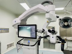 <b>蔡司 Tivato700 手术显微镜</b>